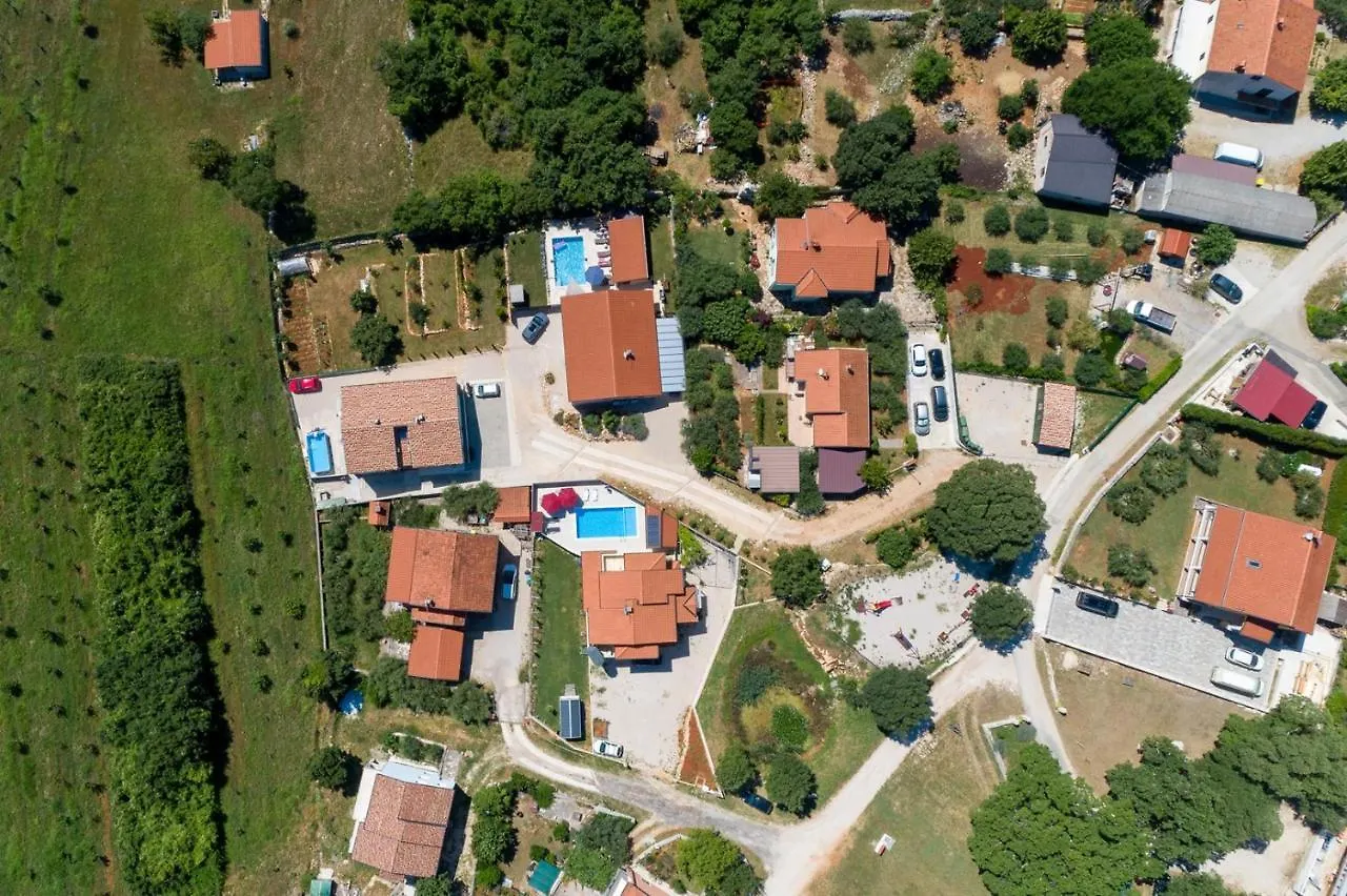 Villa Holiday House Mila Buje Kroatien