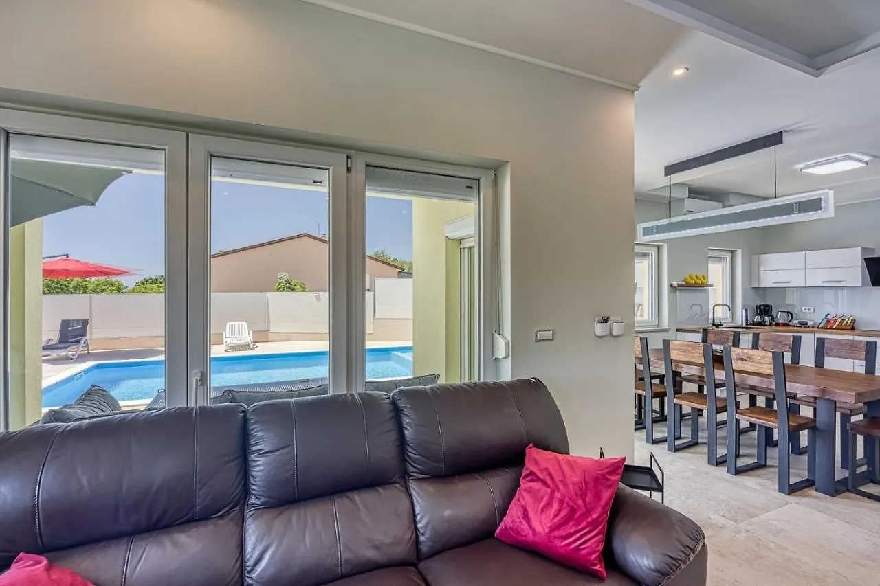 Villa Holiday House Mila Buje